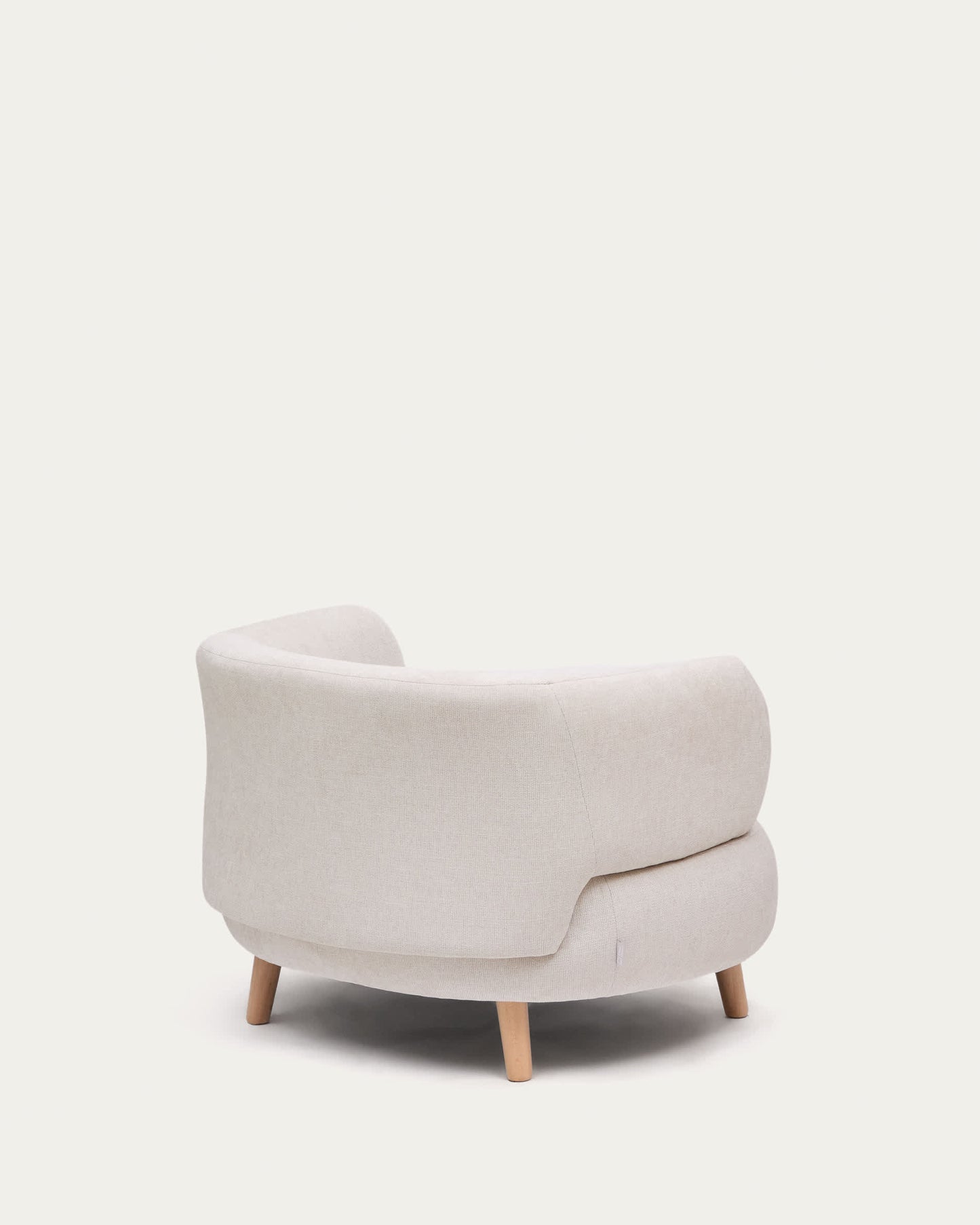 Poltrona Luisa in tessuto di ciniglia perla in legno massiccio di faggio 90 cm
