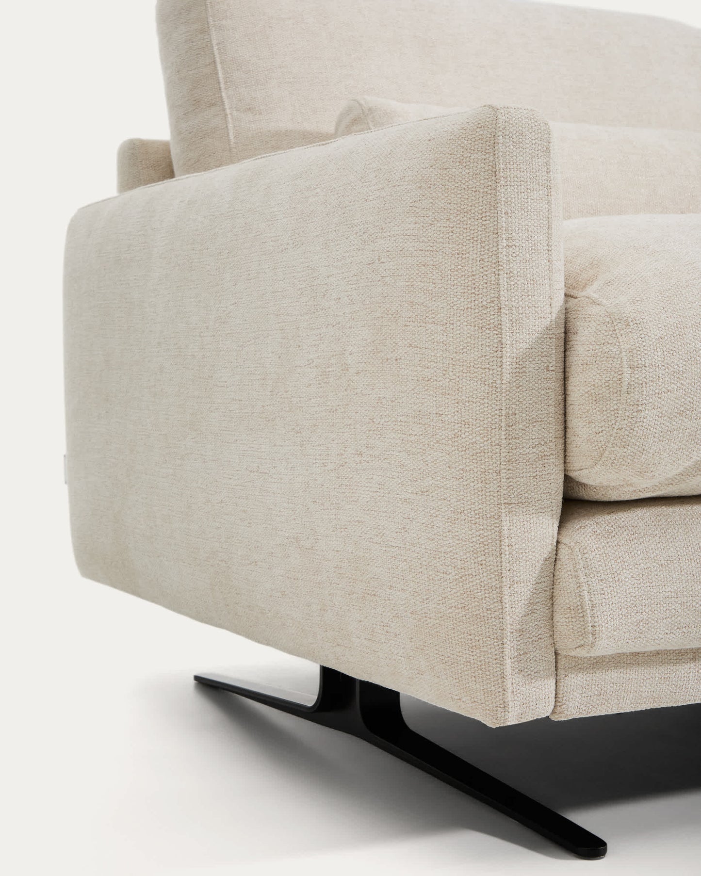 Divano Veliro 2 posti in ciniglia beige con gambe in acciaio nero 210 cm FSC Mix Credito