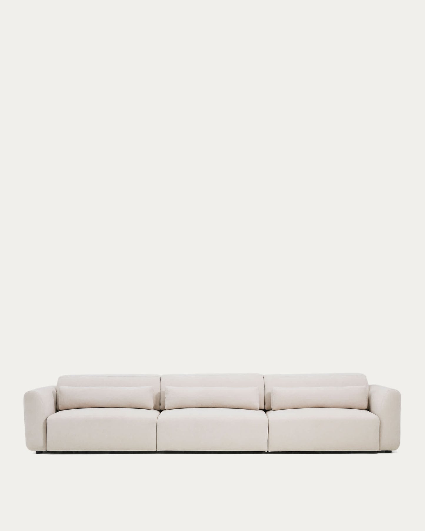 Divano Lares 6 posti con sedute scorrevoli motorizzate e poggiatesta reclinabile in ciniglia beige 410 cm