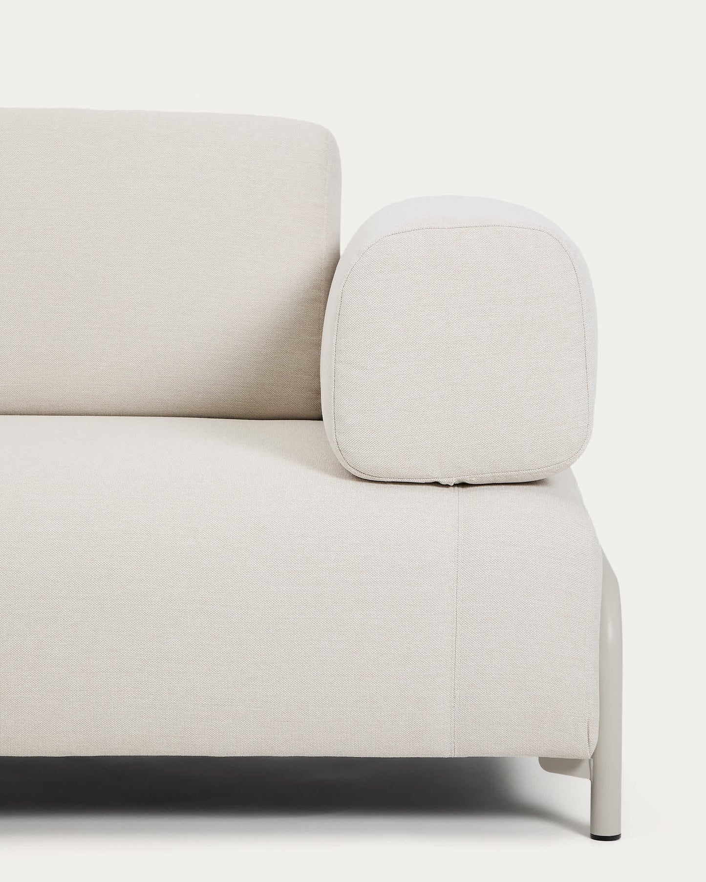 Divano Compo 2 posti in ciniglia écru e struttura in metallo beige 200 cm