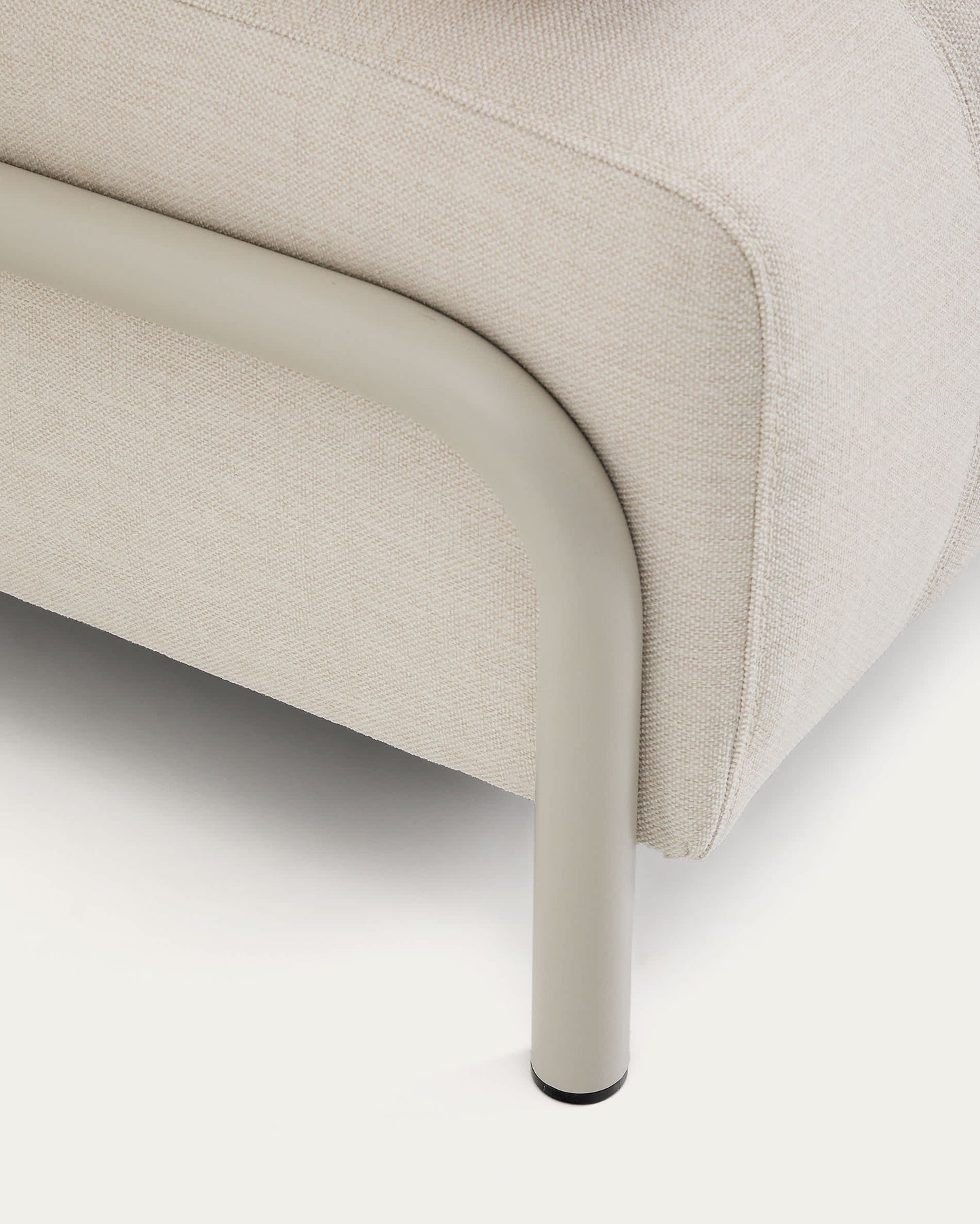 Divano Compo 2 posti in ciniglia écru e struttura in metallo beige 200 cm