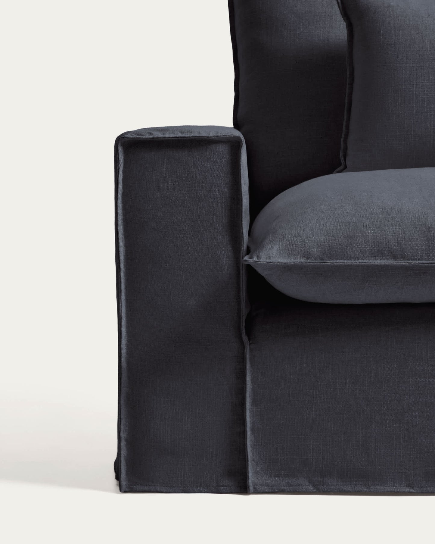 Poltrona sfoderabile Anarela in lino e viscosa grigio scuro 130 cm FSC Mix Credit