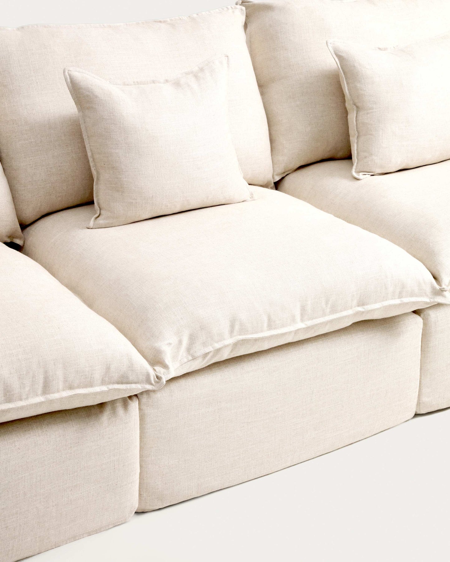 Divano modulare sfoderabile Anarela 3 posti in lino e viscosa beige 310 cm FSC Mix Credit