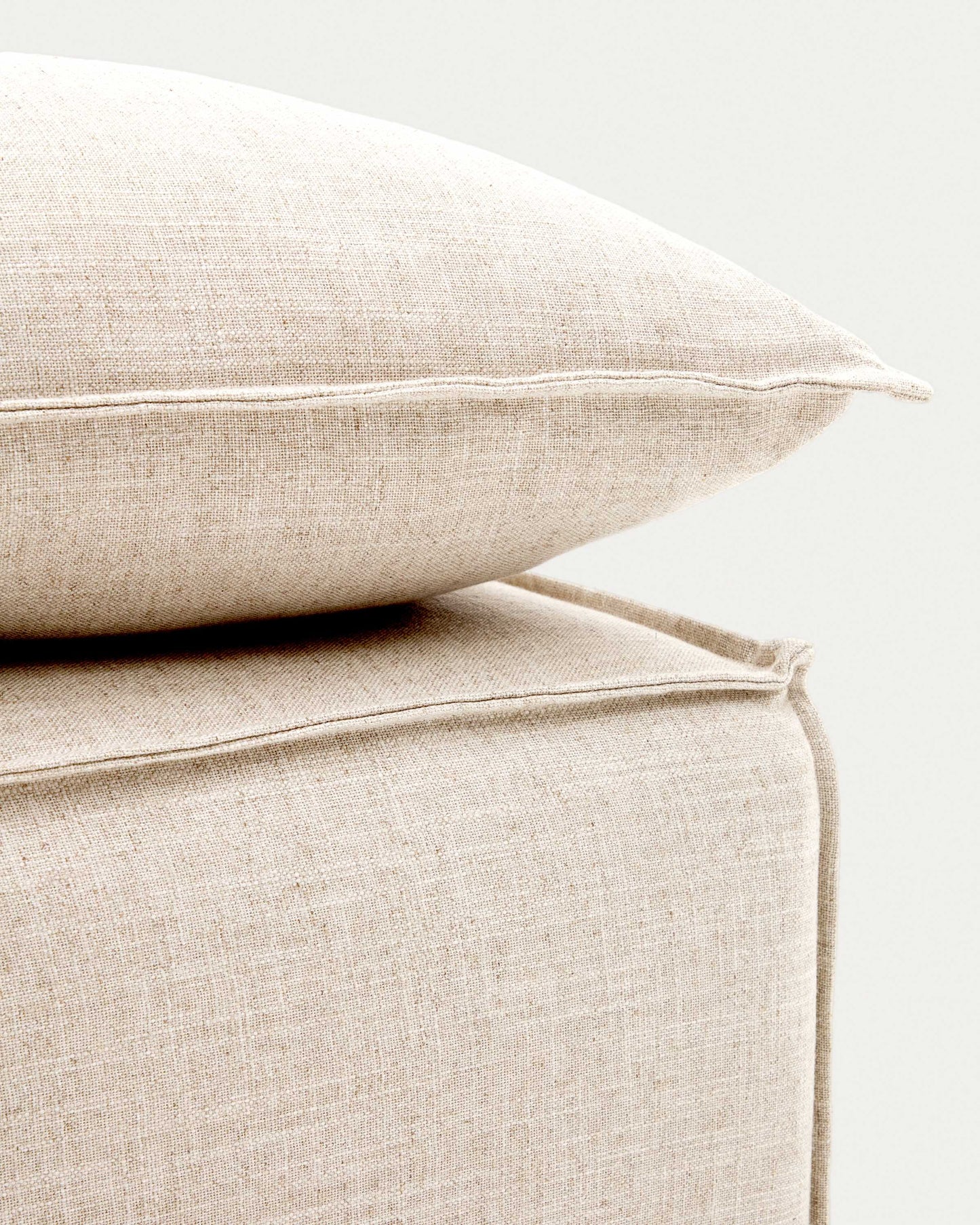 Pouf sfoderabile Anarela con cuscino di lino beige 80 X 80 cm