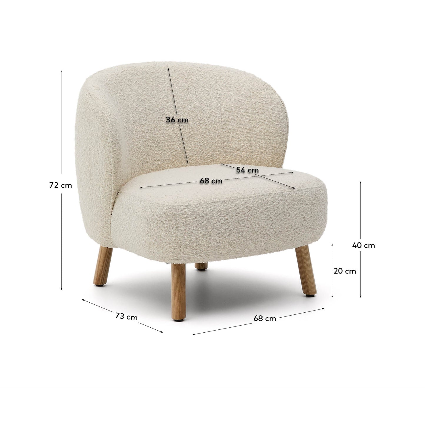 Poltrona Ulit in shearling bianco e gambe in legno massello di faggio, finitura naturale