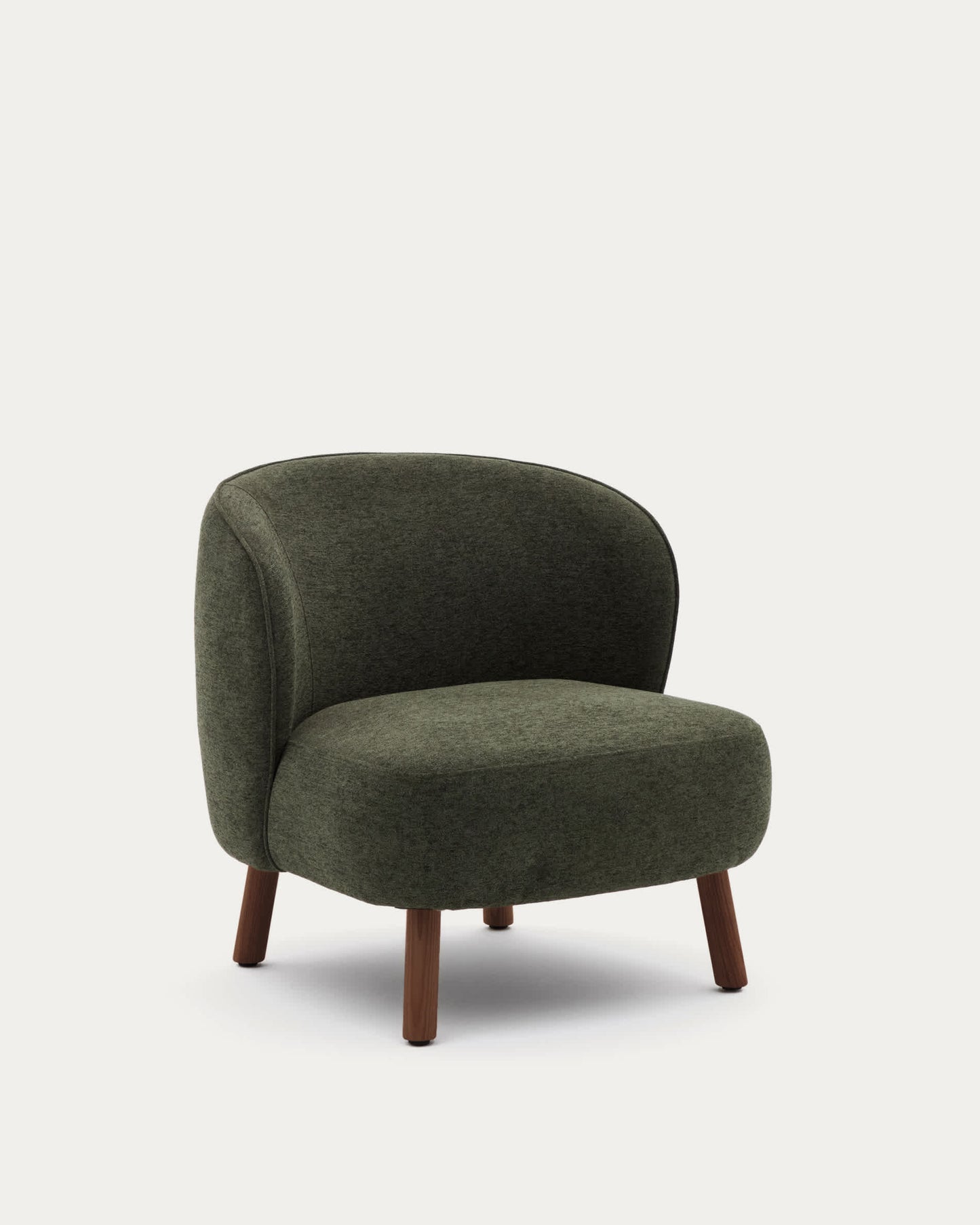 Poltrona Ulit in ciniglia verde e gambe in legno massiccio di frassino con finitura color noce