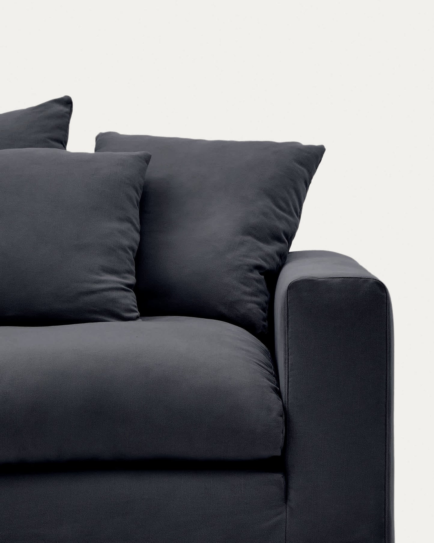 Divano sfoderabile Nora 3 posti con cuscini in lino e cotone grigio antracite 240 cm