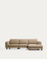 Divano Vera 4 posti con chaise longue destra marrone chiaro con gambe in legno massiccio di frassino con finitura in noce 322 cm FSC Mix Credit