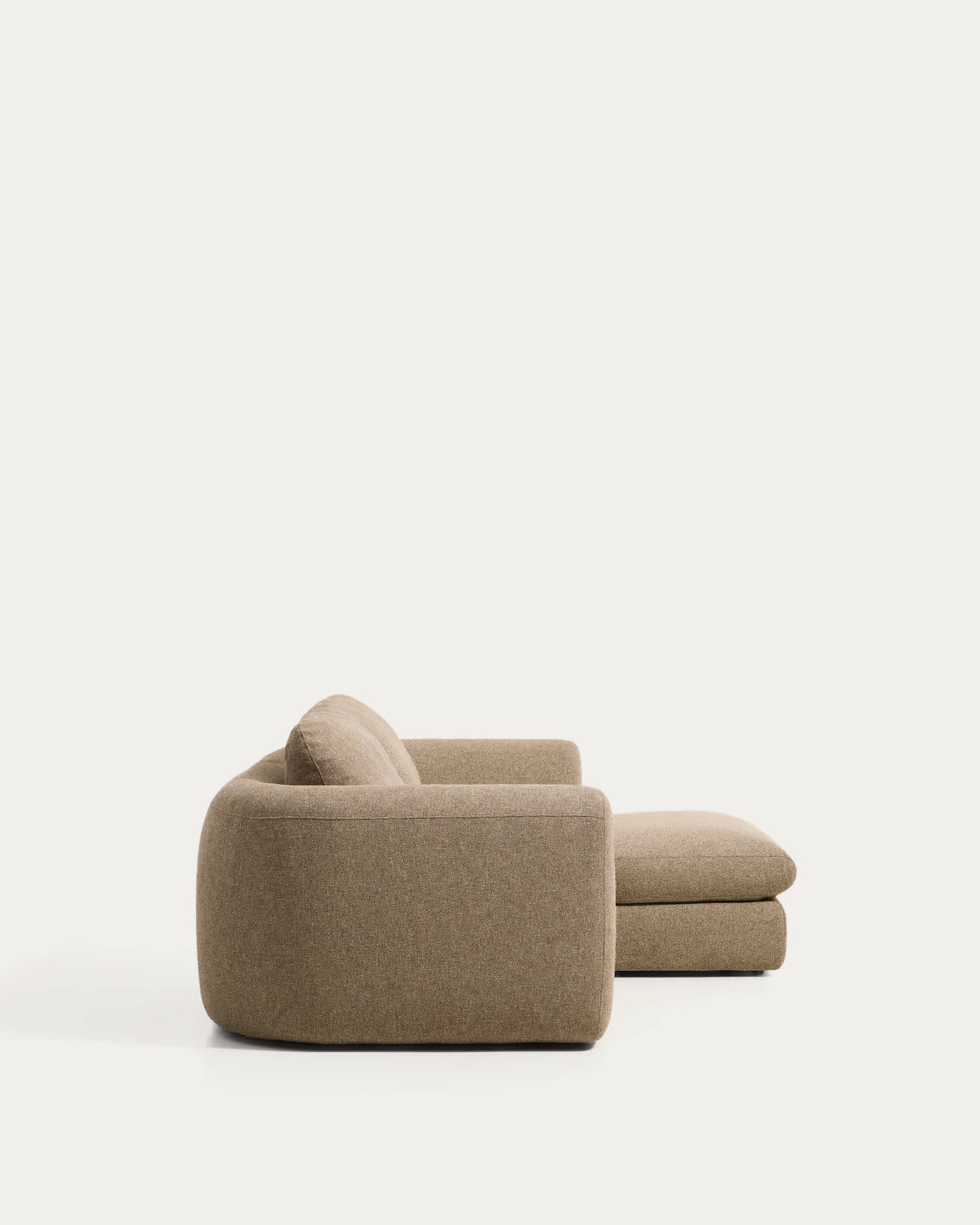Divano Vera 3 posti con chaise longue destra marrone chiaro 232 cm FSC Mix Credit