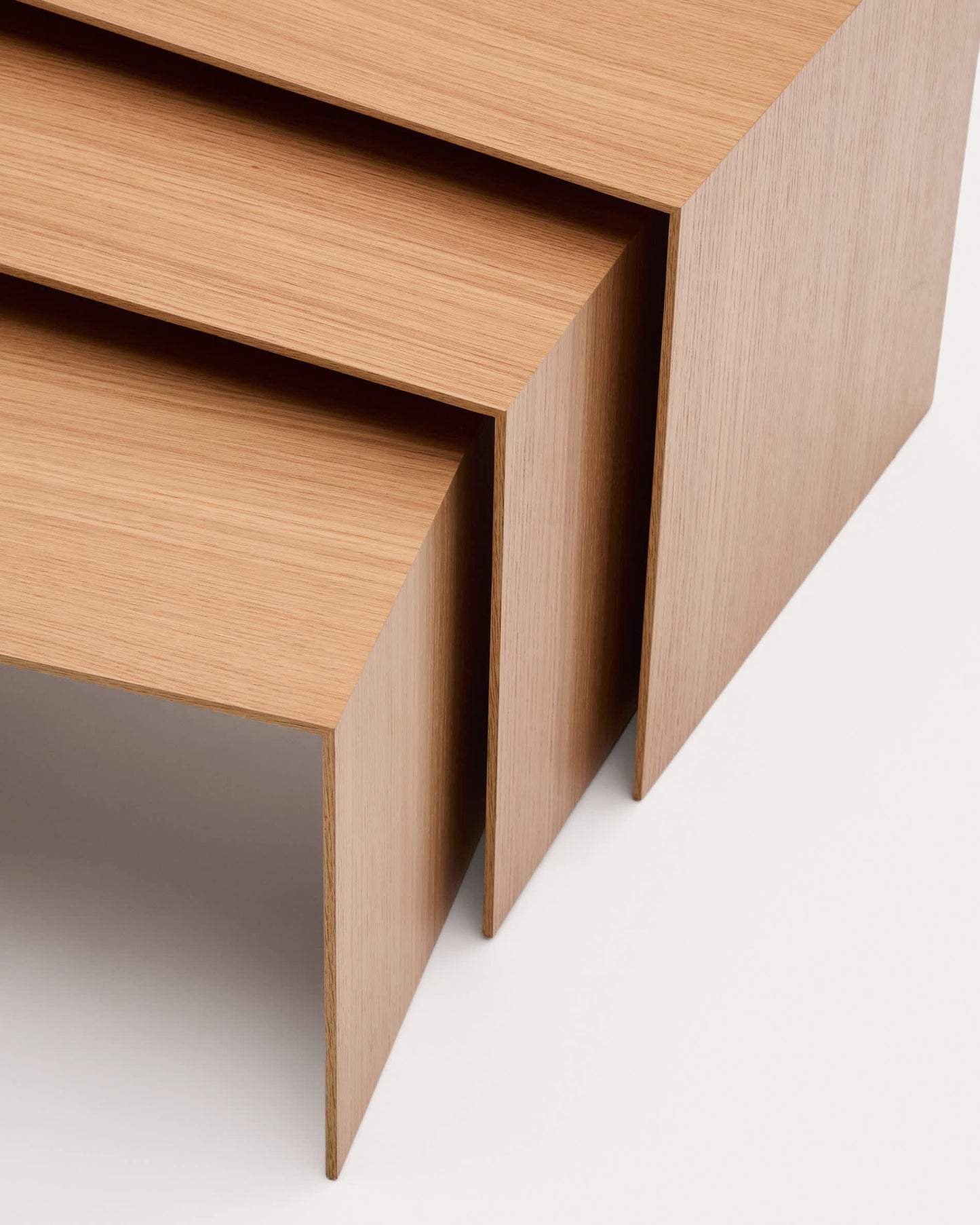 Set Litto con 3 tavolini a nido impiallacciatura in rovere 60 x 40 / 51 x 36 / 42 x 31 cm