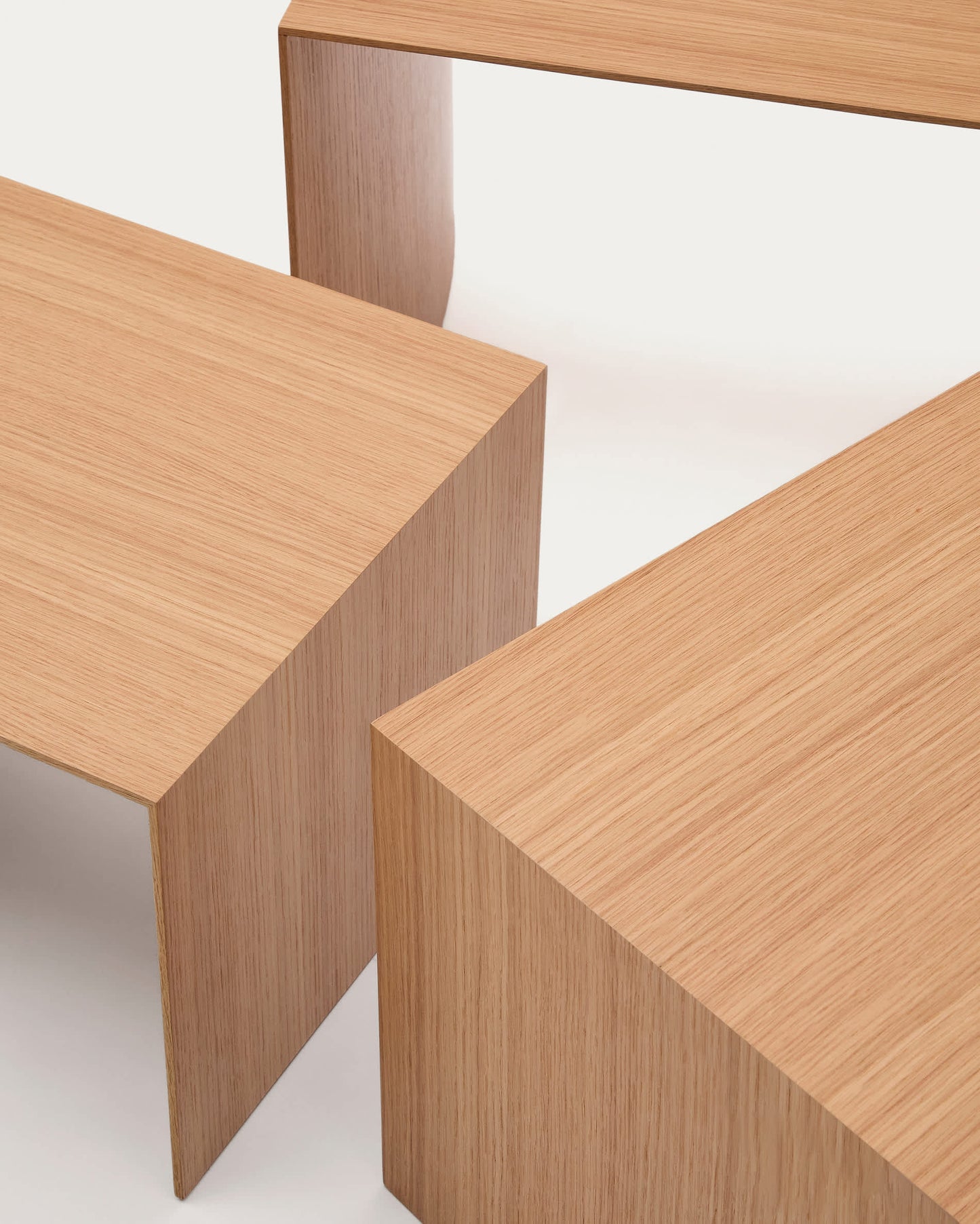 Set Litto con 3 tavolini a nido impiallacciatura in rovere 60 x 40 / 51 x 36 / 42 x 31 cm