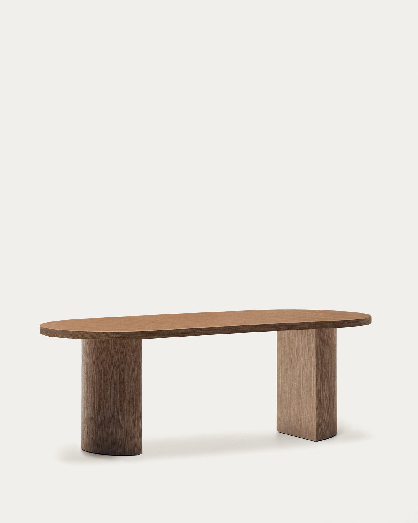 Tavolo Nealy con impiallacciatura in noce e finitura scura 200 x 100 cm