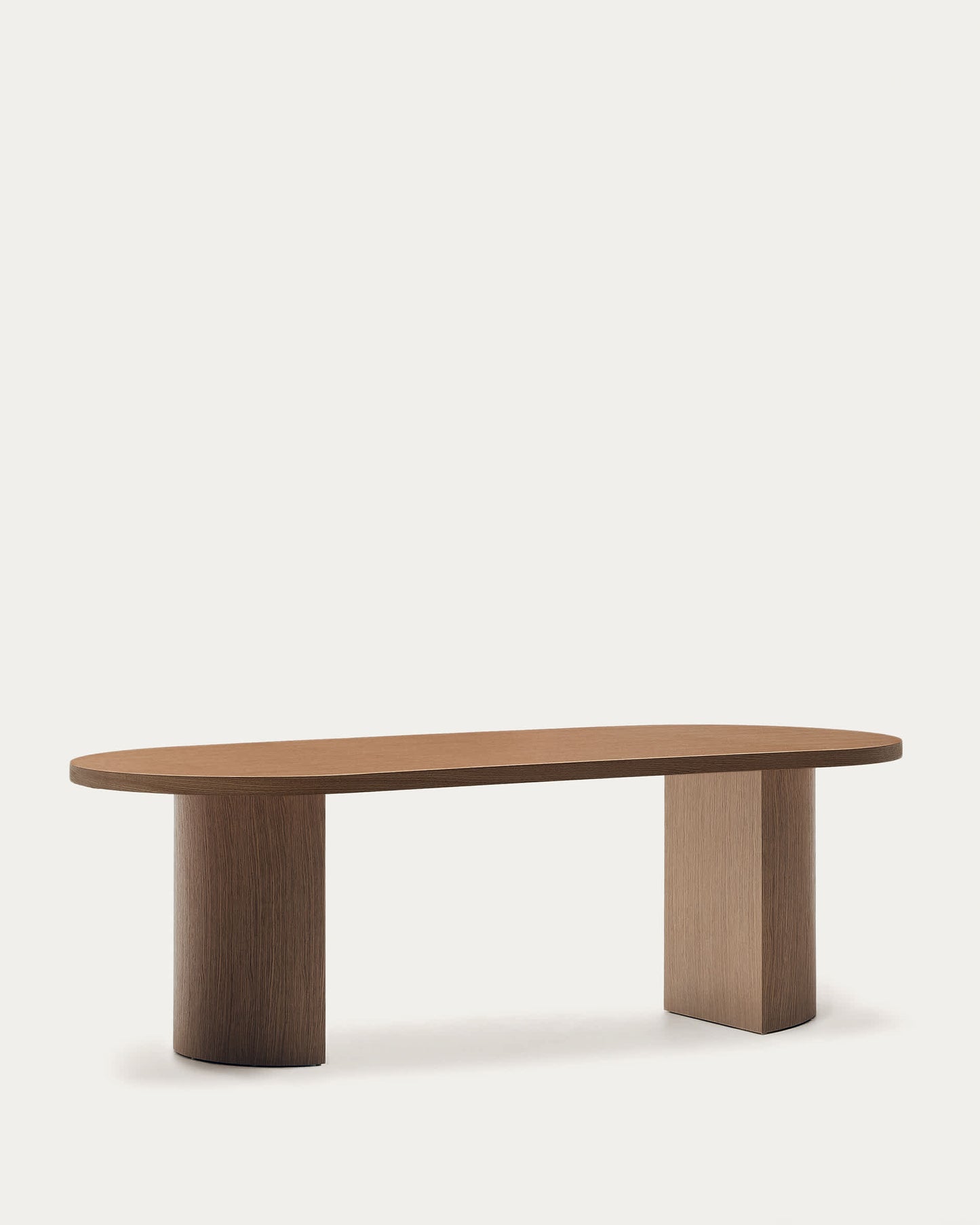 Tavolo Nealy con impiallacciatura in noce e finitura scura 240 x 100 cm