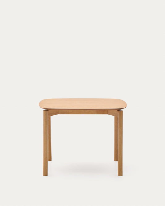 Tavolo quadrato Indara in impiallacciato di frassino e legno massello di hevea con finitura naturale 100 x 100 cm