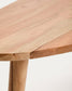 Tavolino da salotto Duvani in legno massiccio di acacia con finitura sbiancata Ø110 x 60 cm