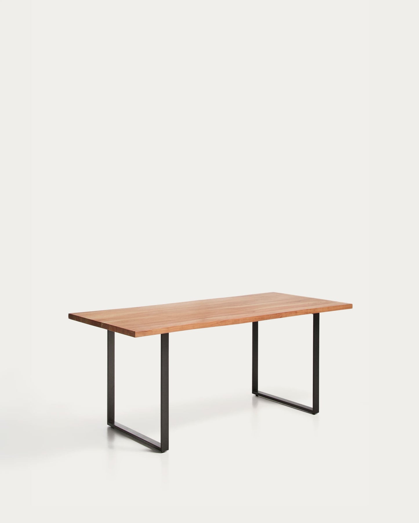 Tavolo Uxue in legno massiccio di acacia e gambe in acciaio nero 160 x 90 cm