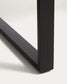 Tavolo Uxue in legno massiccio di acacia e gambe in acciaio nero 200 x 90 cm