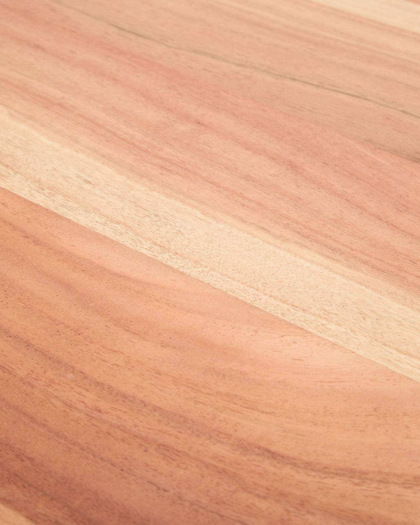 Tavolo Uxue in legno massiccio di acacia e gambe in acciaio nero 220 x 100 cm