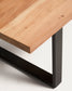 Tavolino Uxue in legno massiccio di acacia e gambe in acciaio nero 130 x 64 cm