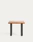 Tavolino da appoggio Uxue in legno massiccio di acacia e gambe in acciaio nero 65 x 65 cm