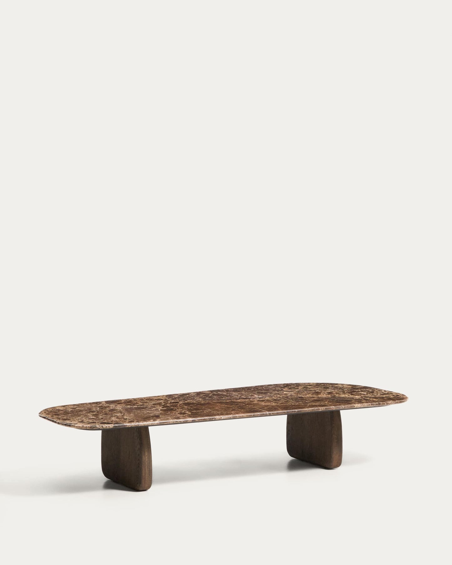 Tavolino da salotto Pirita in marmo marrone e gambe in rovere massiccio con finitura scura 147 x 65 cm FSC 100%