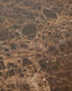 Tavolino da appoggio Pirita in marmo marrone e gambe in rovere massiccio con finitura scura 71 x 70 cm FSC 100%