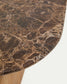 Tavolino da appoggio Pirita in marmo marrone e gambe in rovere massiccio con finitura in tonalità naturale 71 x 70 cm FSC 100%