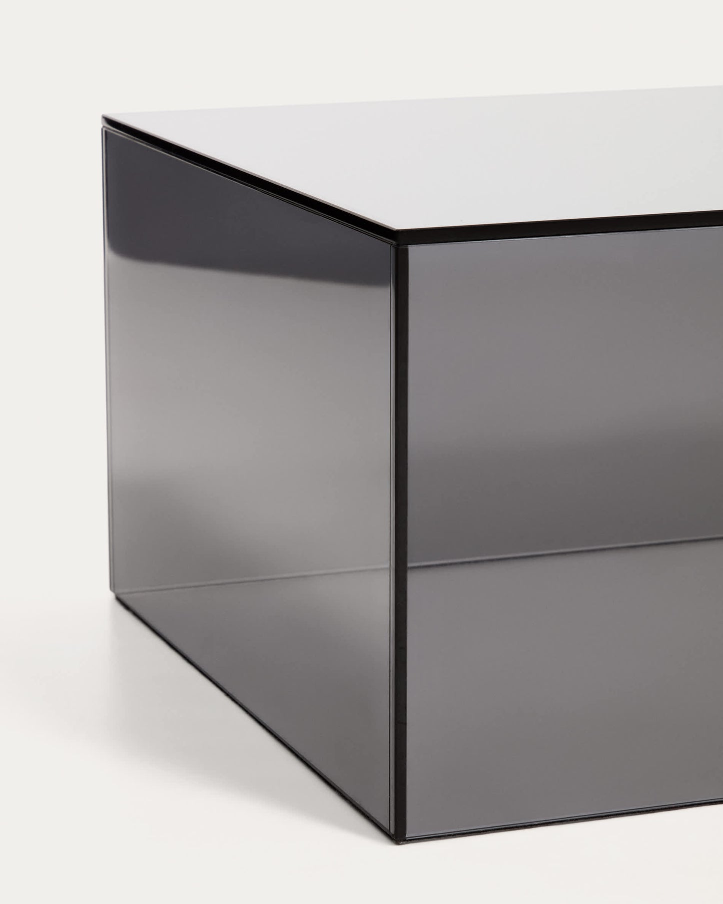 Tavolino da appoggio Orlia in vetro temperato grigio scuro 50 x 50 cm