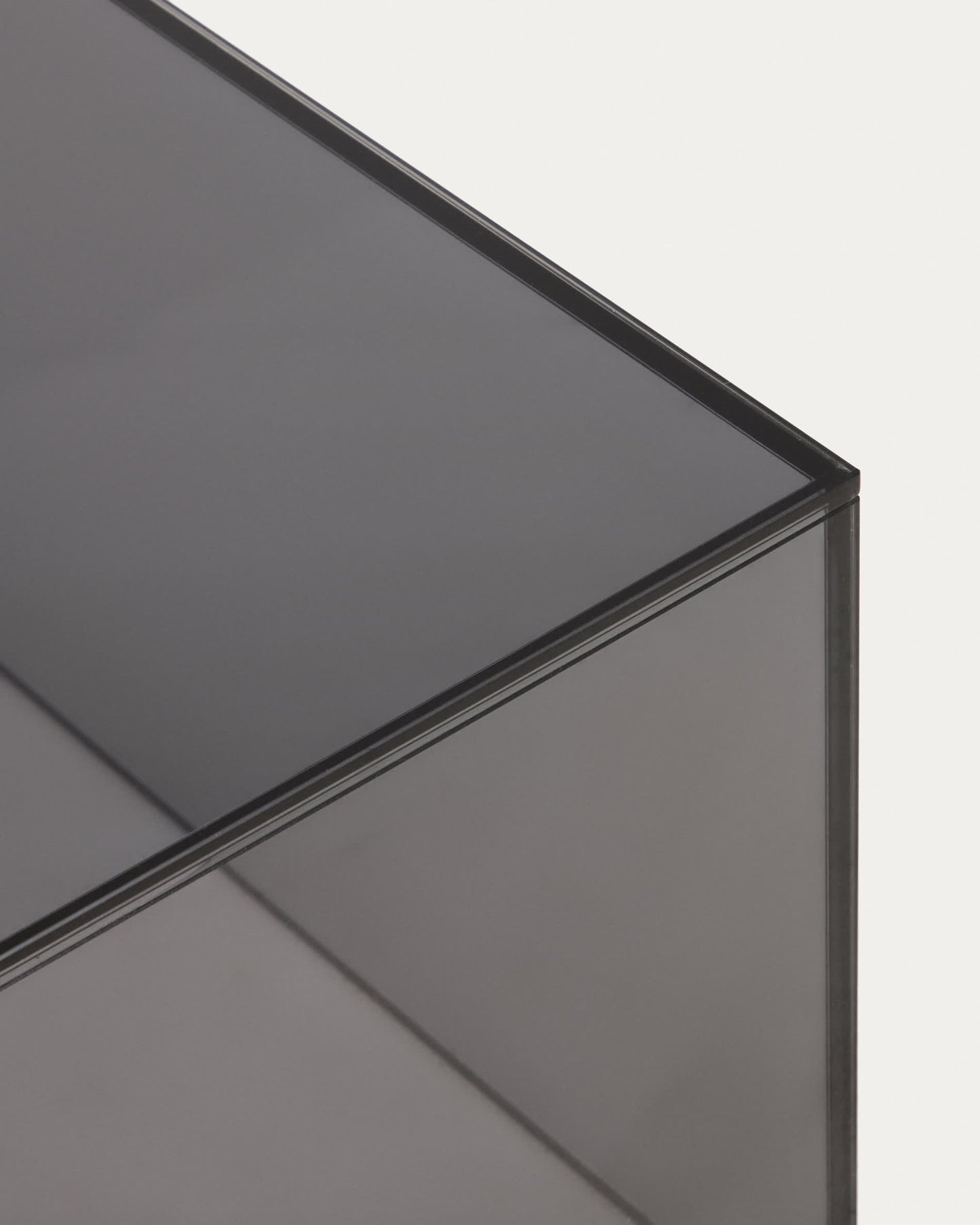 Tavolino da appoggio Orlia in vetro temperato grigio scuro 50 x 50 cm