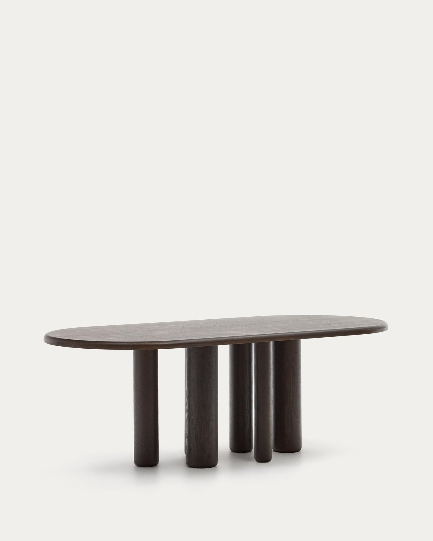 Tavolo ovale Mailen in frassino con finitura scura Ø 220 x 105 cm