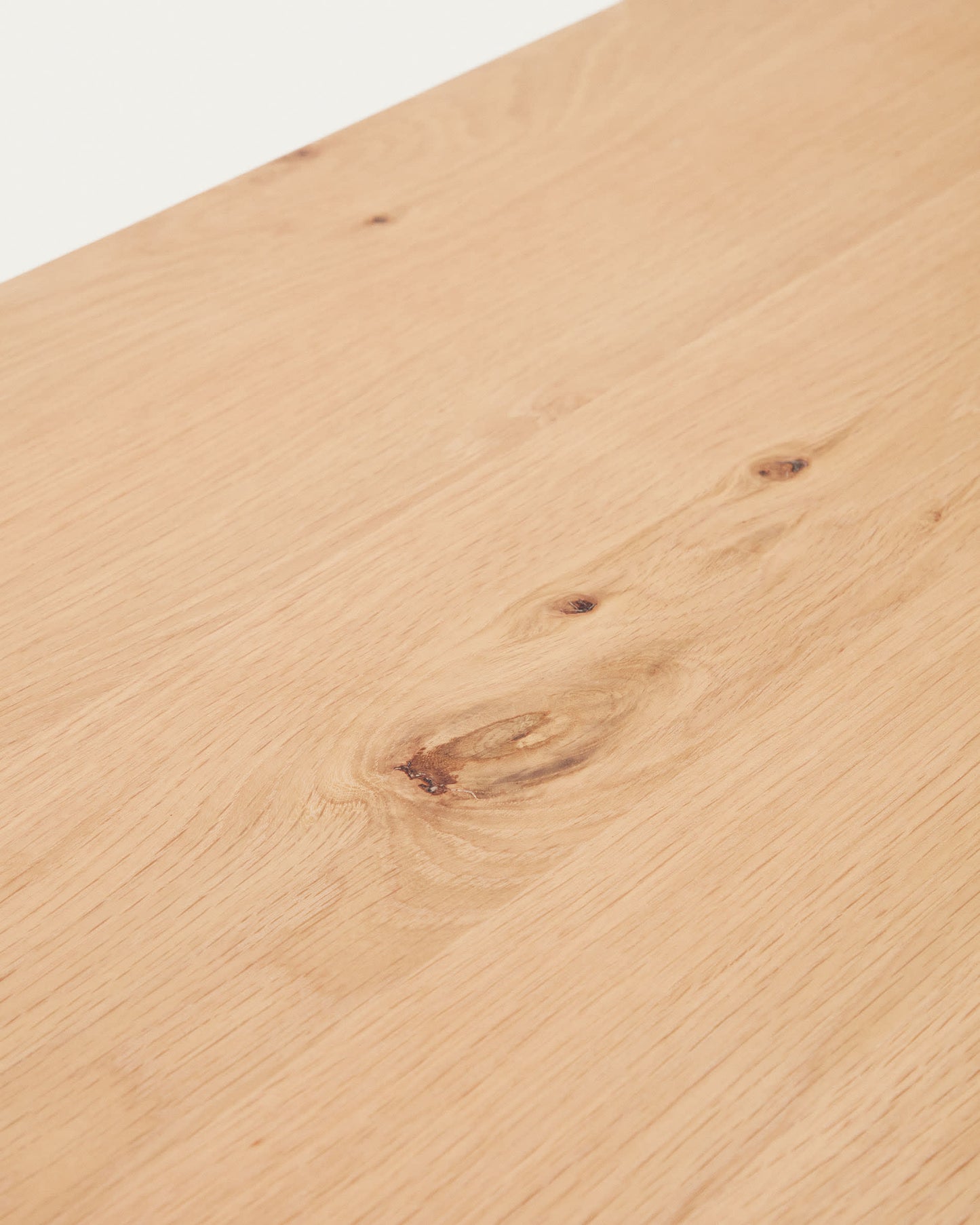 Tavolo allungabile Yain impiallacciato e legno massello di rovere 160 (220) x 80 cm
