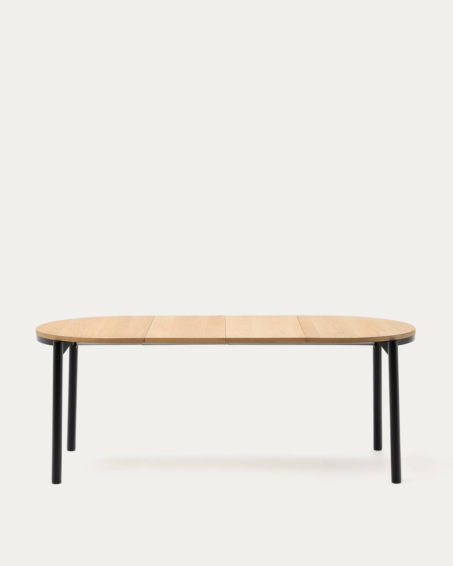 Tavolo allungabile Montuiri con impiallacciatura in rovere e gambe in acciaio con finitura in nero  Ø120(200) x 90 cm