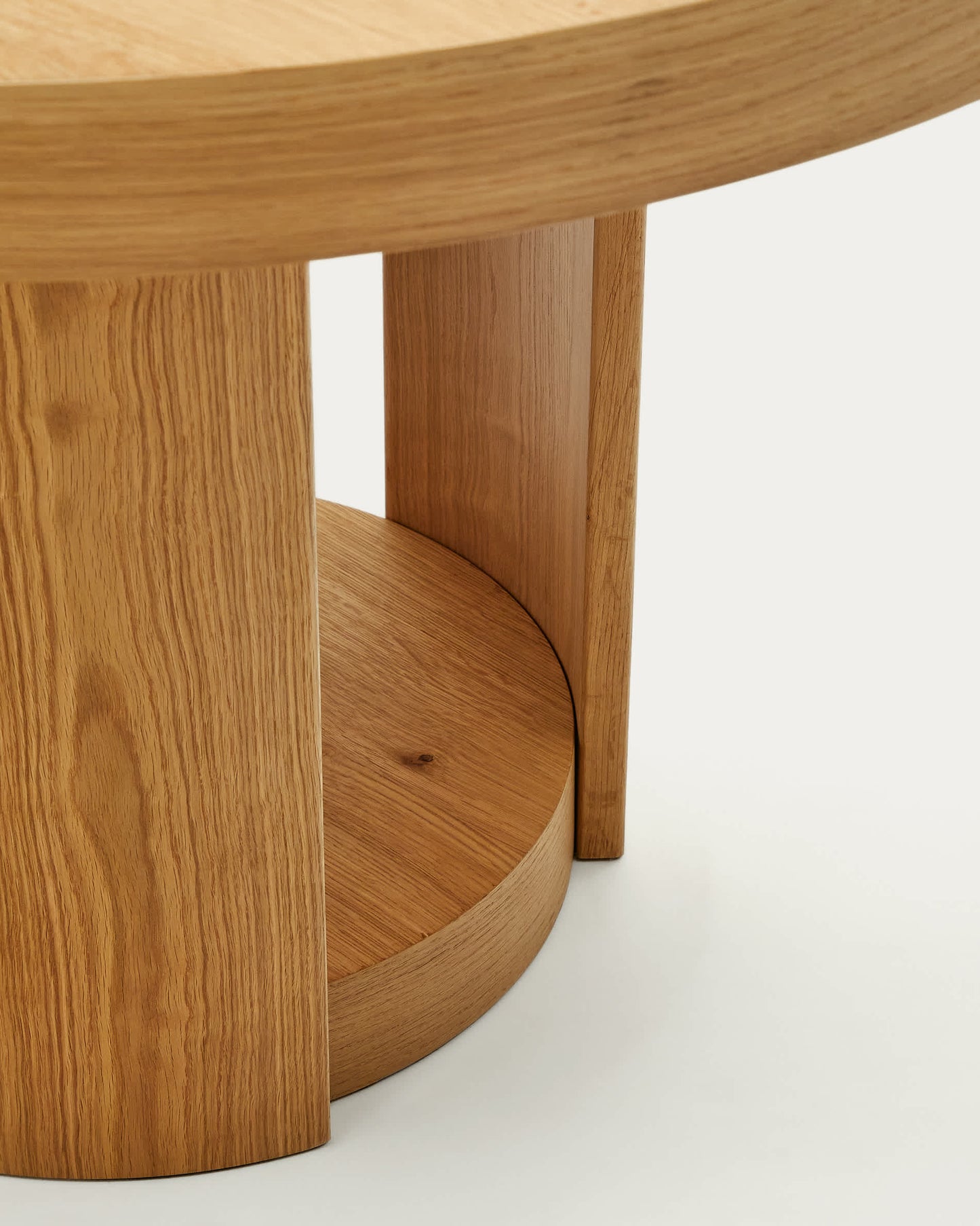 Tavolo rotondo allungabile Artis in legno massiccio e impiallacciatura in rovere 150 (200) x 80 cm