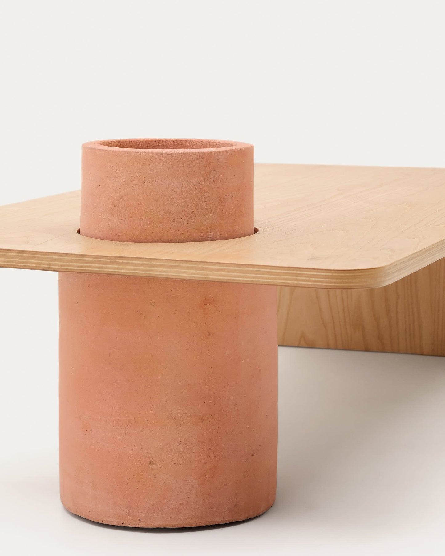 Tavolino Olaria in terracotta e impiallacciatura in rovere con finitura naturale 110 x 60 cm