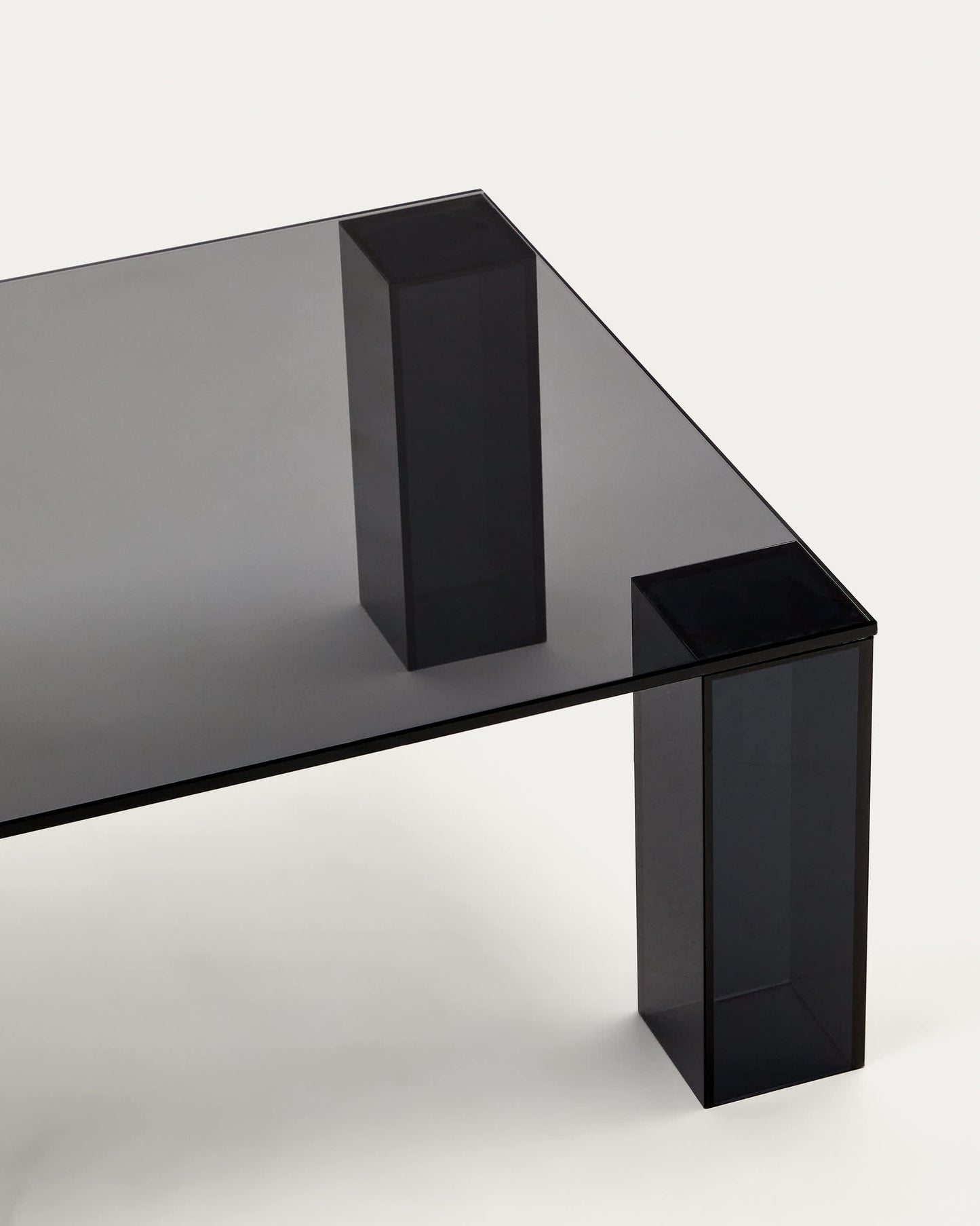 Tavolino salotto Adularia di vetro temperato grigio scuro 140 x 60 cm