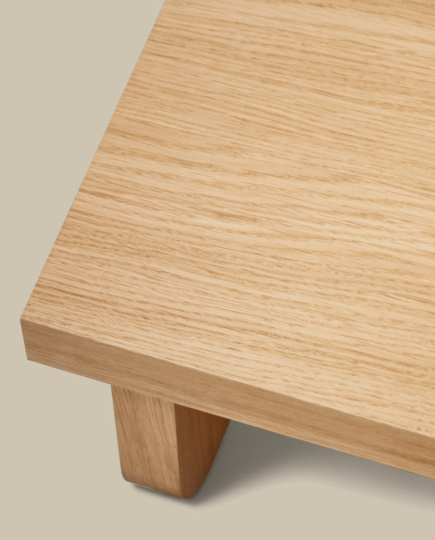 Tavolino da caffè Oaq impiallacciato rovere finitura naturale 140 x 75 cm