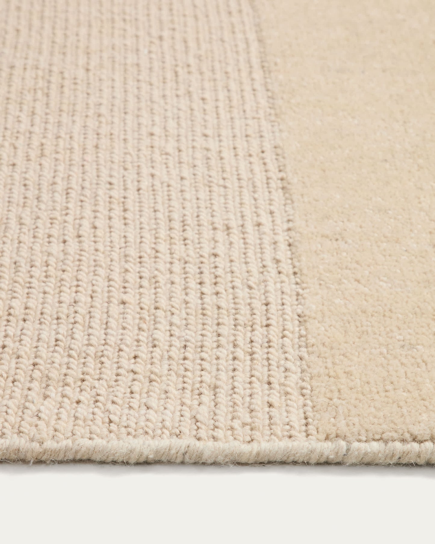 Tappeto Esola in lana beige 200 x 300 cm